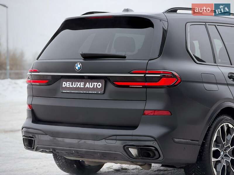 Внедорожник / Кроссовер BMW X7 2023 в Киеве
