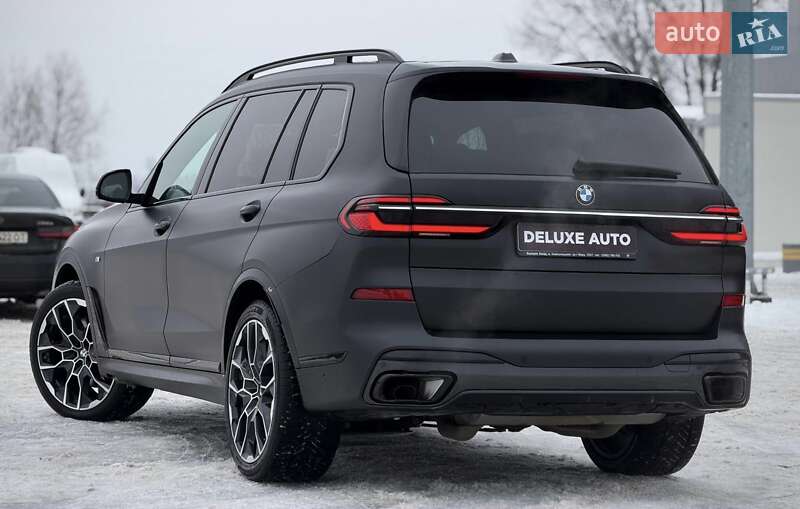 Внедорожник / Кроссовер BMW X7 2023 в Киеве