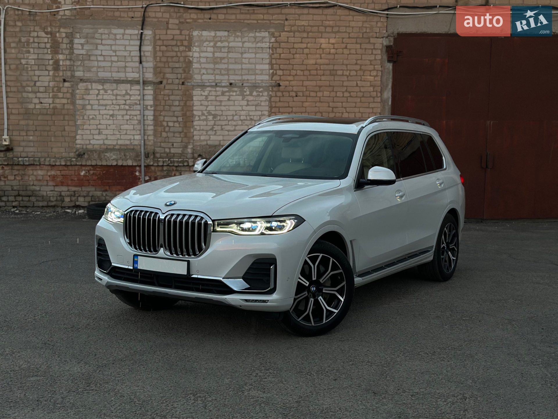 2019 BMW X7 - мініатюра 23