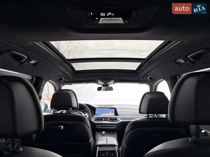 Внедорожник / Кроссовер BMW X7 2020 в Киеве