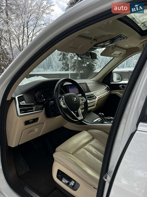 Внедорожник / Кроссовер BMW X7 2019 в Черновцах