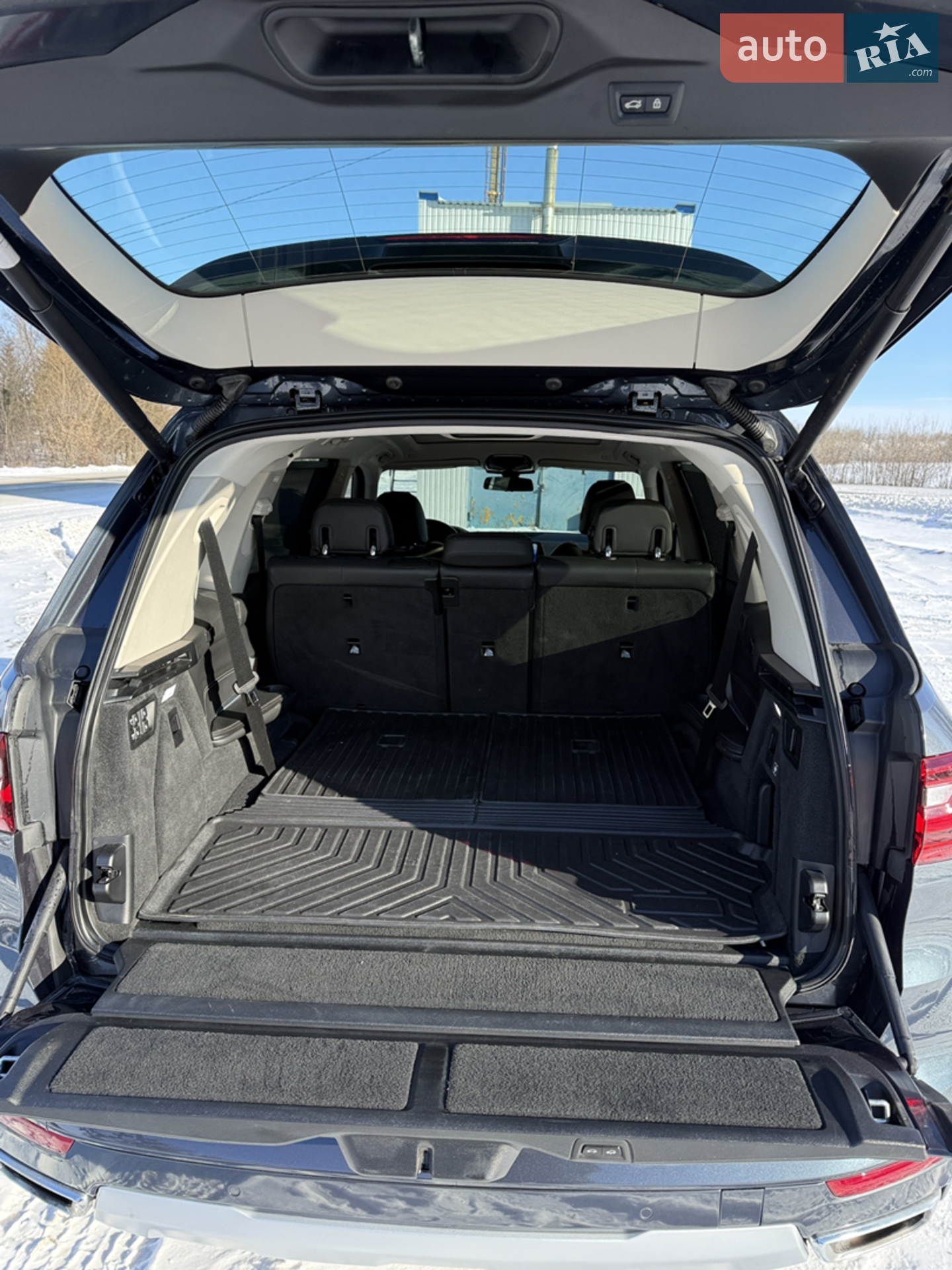2020 BMW X7 - мініатюра 17