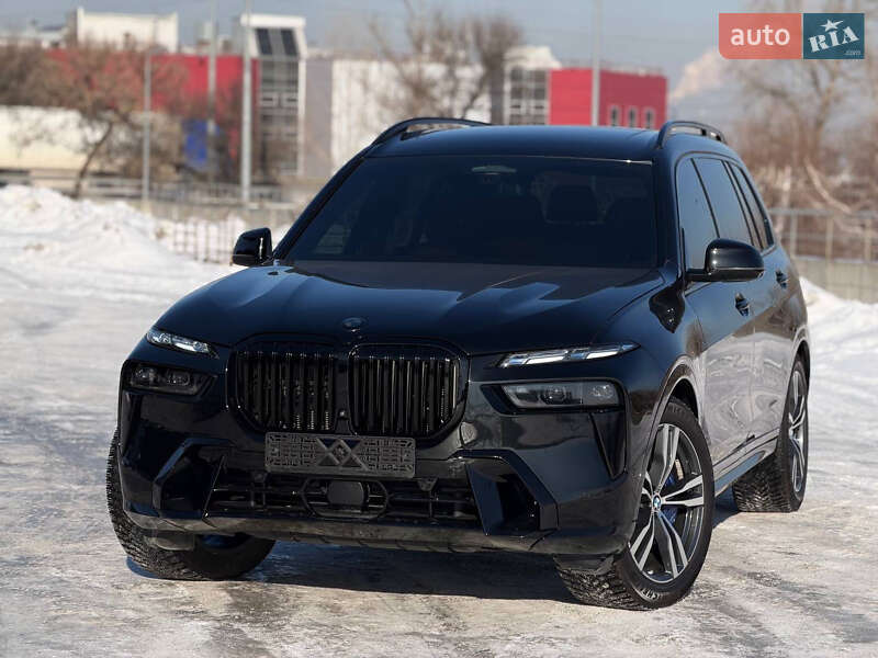 Внедорожник / Кроссовер BMW X7 2020 в Киеве