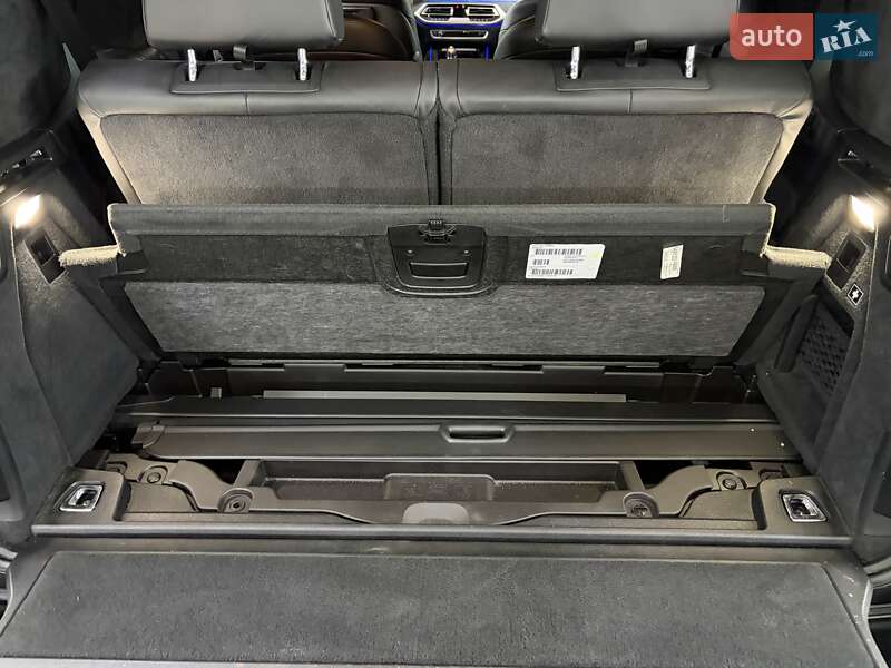 Внедорожник / Кроссовер BMW X7 2020 в Киеве