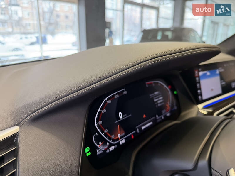 Внедорожник / Кроссовер BMW X7 2021 в Киеве