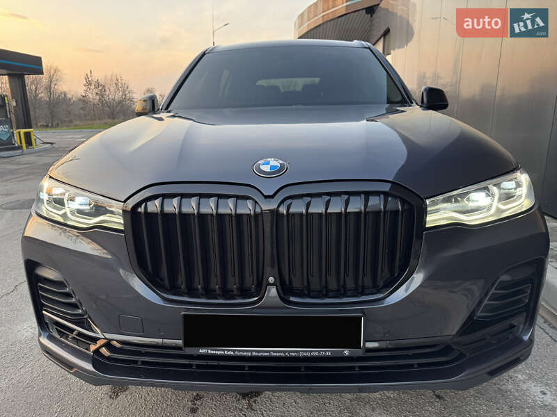 Позашляховик / Кросовер BMW X7 2019 в Дніпрі фото 5 Позашляховик / Кросовер BMW X7 2019 в Дніпрі