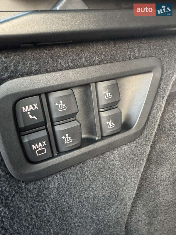 Позашляховик / Кросовер BMW X7 2019 в Дніпрі фото 35 Позашляховик / Кросовер BMW X7 2019 в Дніпрі