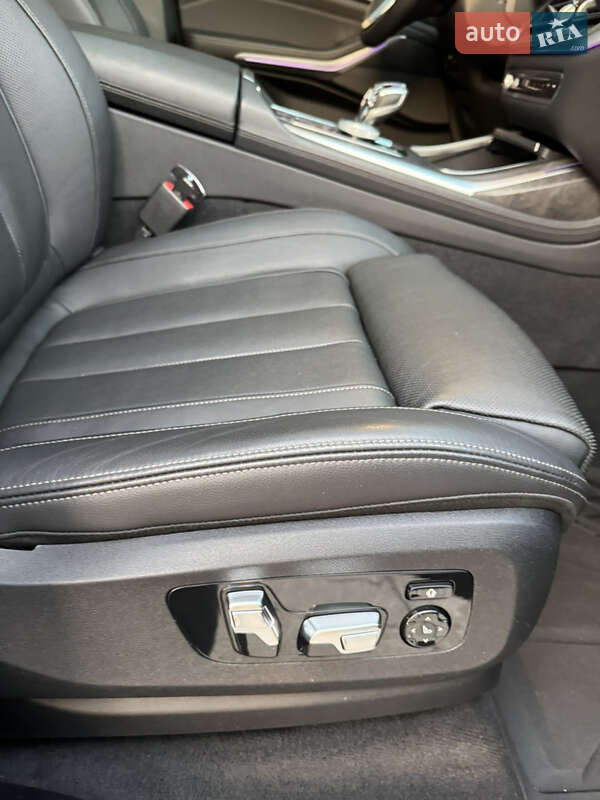 Позашляховик / Кросовер BMW X7 2019 в Дніпрі фото 49 Позашляховик / Кросовер BMW X7 2019 в Дніпрі