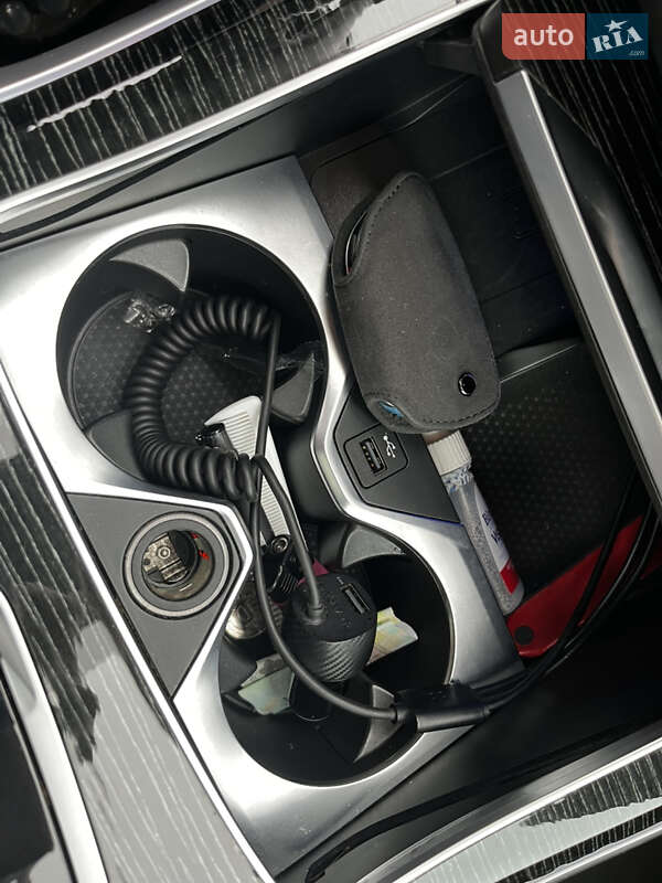 Позашляховик / Кросовер BMW X7 2022 в Дніпрі