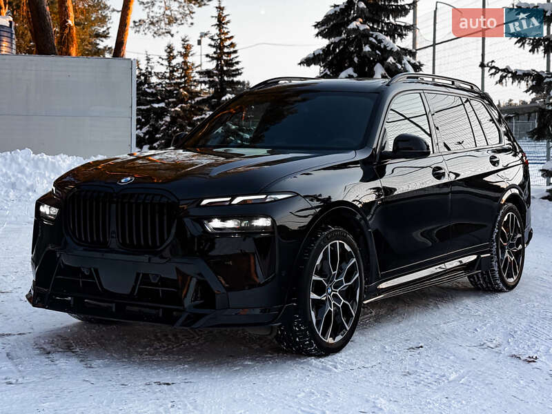 Внедорожник / Кроссовер BMW X7 2022 в Киеве