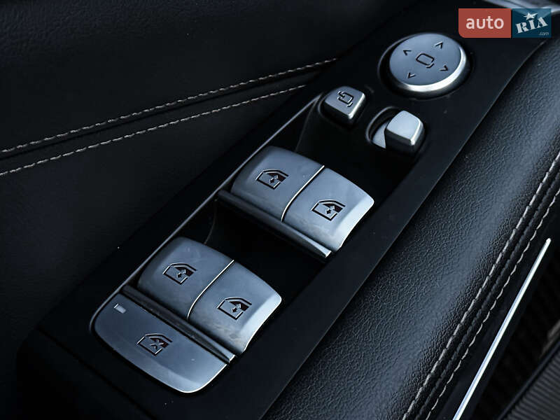 Внедорожник / Кроссовер BMW X7 2022 в Киеве