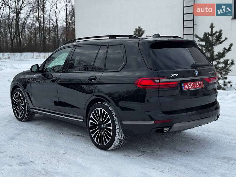 Внедорожник / Кроссовер BMW X7 2019 в Луцке