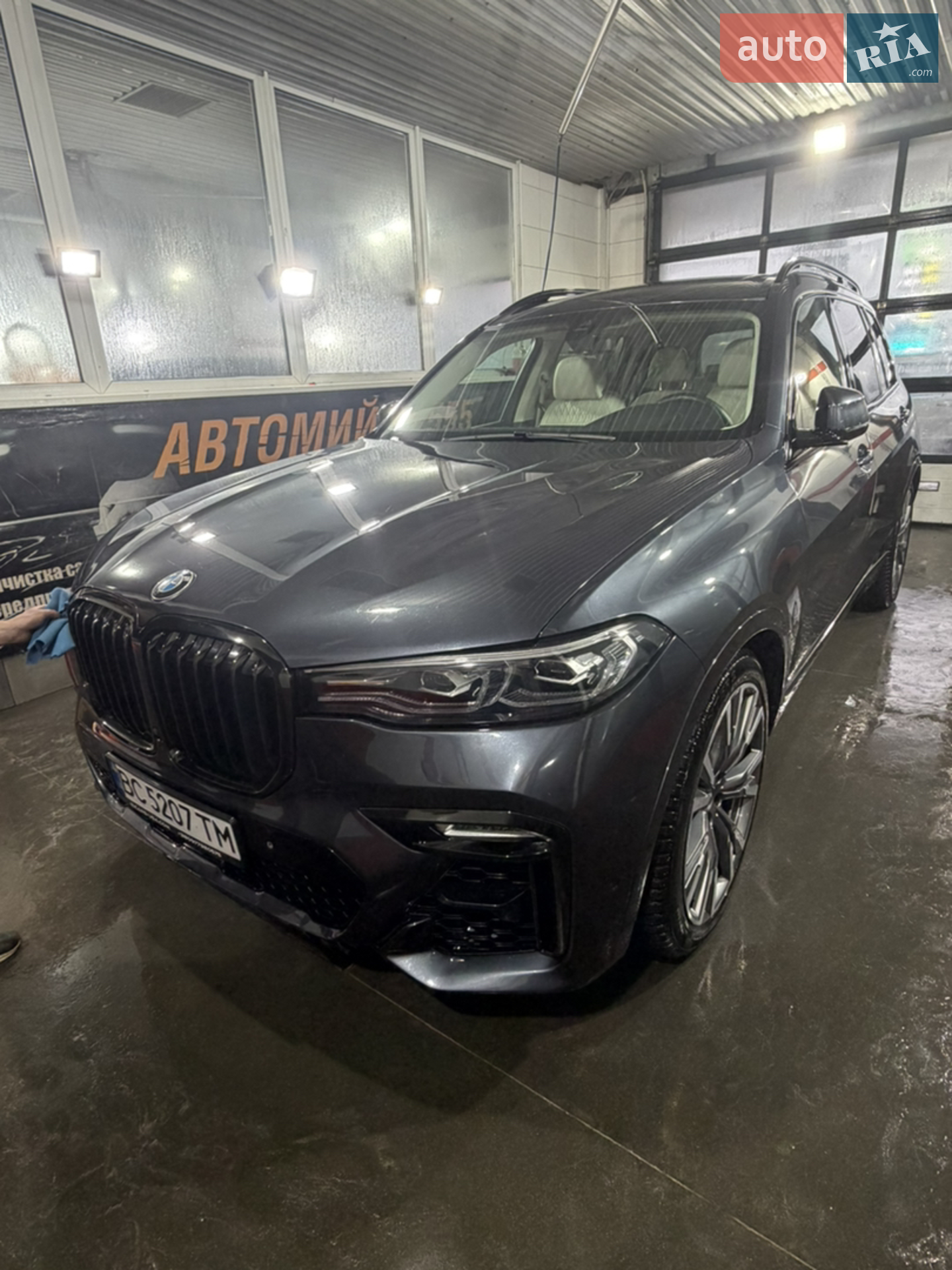 2019 BMW X7 - фото 1