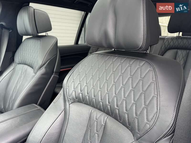 Позашляховик / Кросовер BMW X7 2019 в Тернополі фото 69 Позашляховик / Кросовер BMW X7 2019 в Тернополі
