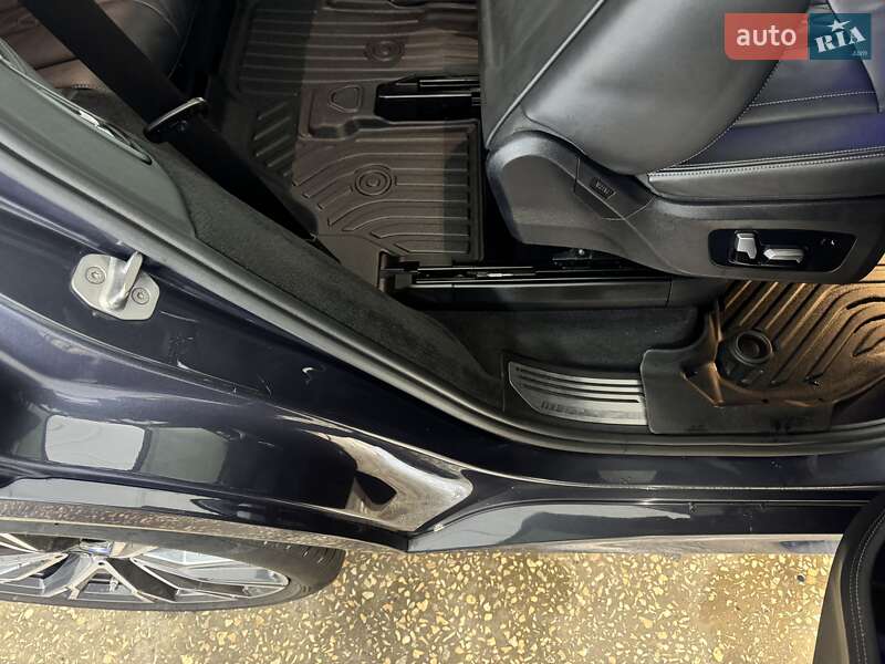 Внедорожник / Кроссовер BMW X7 2020 в Тернополе