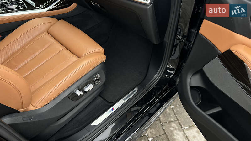 Внедорожник / Кроссовер BMW X7 2019 в Львове фото 58 Внедорожник / Кроссовер BMW X7 2019 в Львове