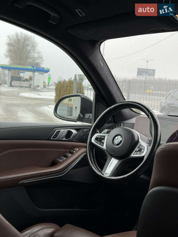 Внедорожник / Кроссовер BMW X7 2022 в Полтаве