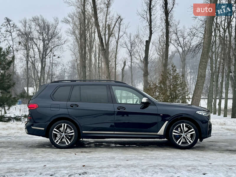 Внедорожник / Кроссовер BMW X7 2020 в Киеве