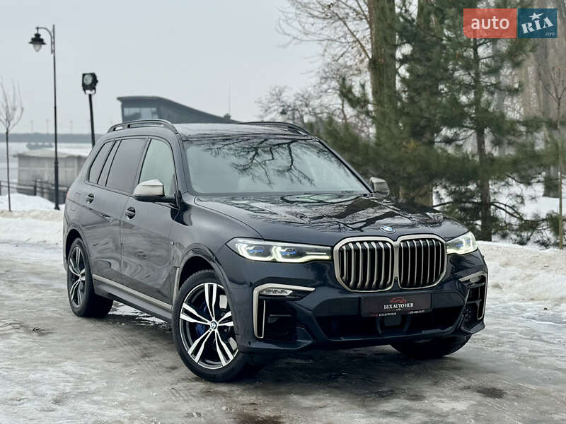 Внедорожник / Кроссовер BMW X7 2020 в Киеве