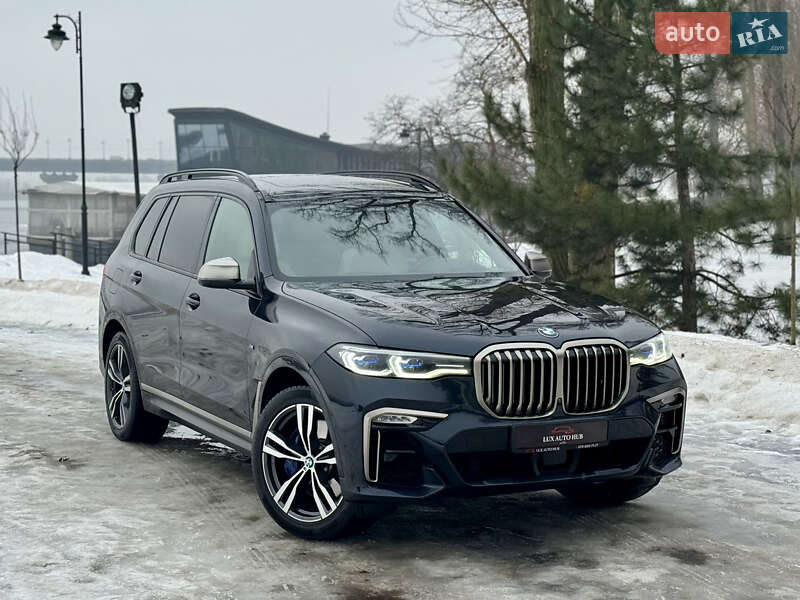 Внедорожник / Кроссовер BMW X7 2020 в Киеве