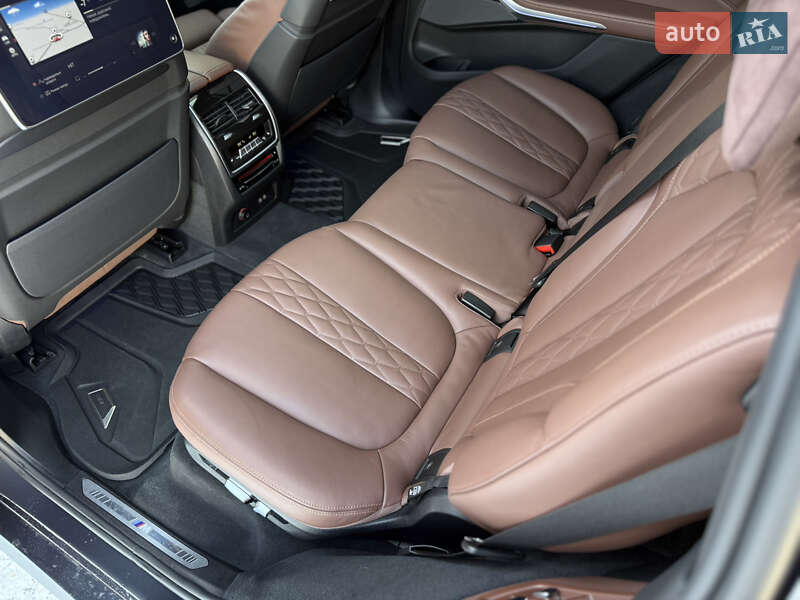 Внедорожник / Кроссовер BMW X7 2022 в Львове фото 84 Внедорожник / Кроссовер BMW X7 2022 в Львове