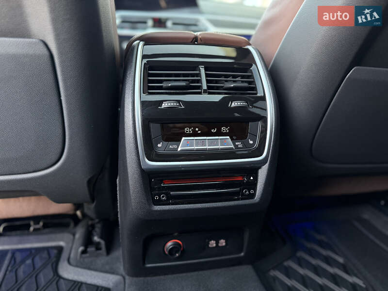 Внедорожник / Кроссовер BMW X7 2022 в Львове фото 90 Внедорожник / Кроссовер BMW X7 2022 в Львове