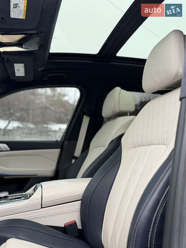 Внедорожник / Кроссовер BMW X7 2020 в Киеве