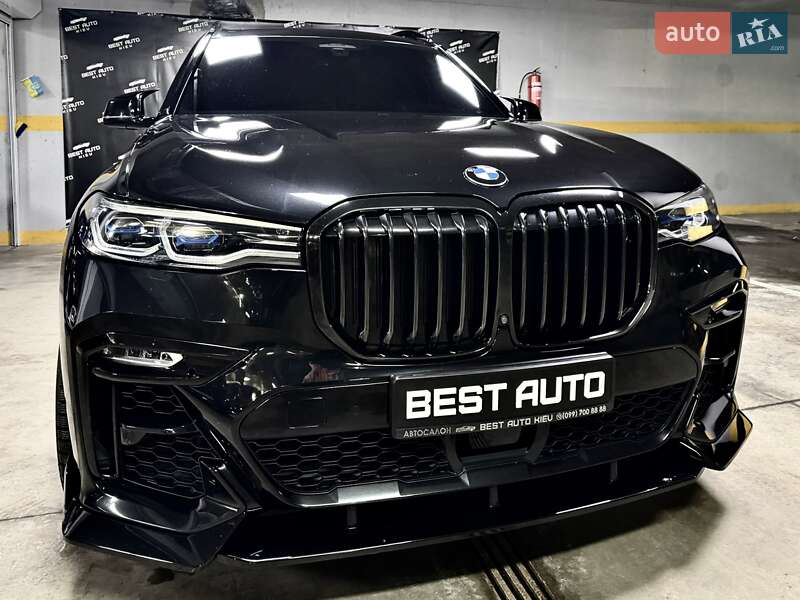 Внедорожник / Кроссовер BMW X7 2022 в Киеве