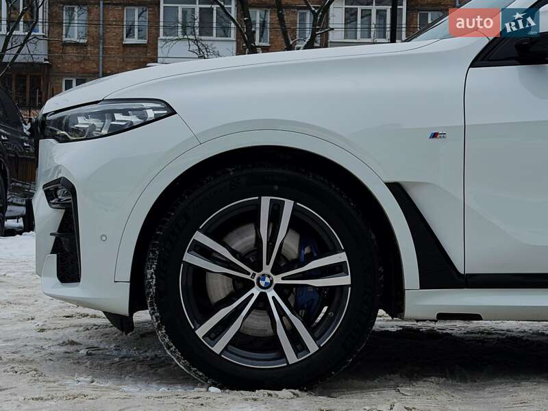 Внедорожник / Кроссовер BMW X7 2022 в Киеве