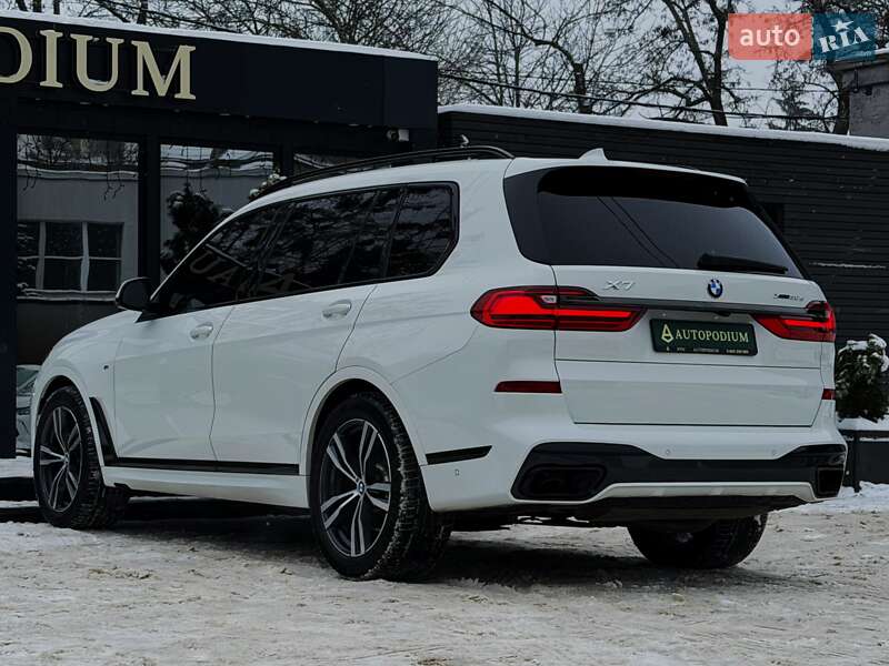 Внедорожник / Кроссовер BMW X7 2022 в Киеве