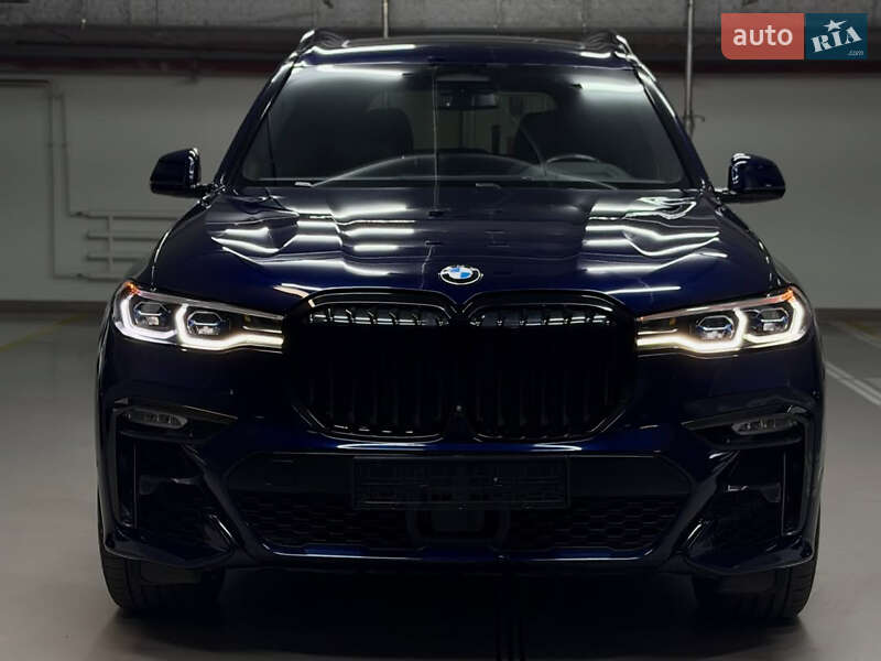 Внедорожник / Кроссовер BMW X7 2020 в Киеве