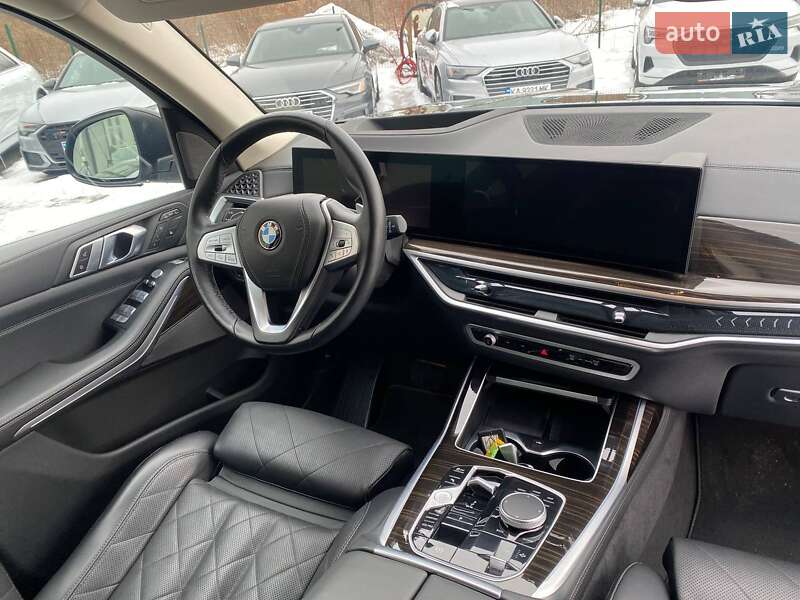 Внедорожник / Кроссовер BMW X7 2023 в Львове
