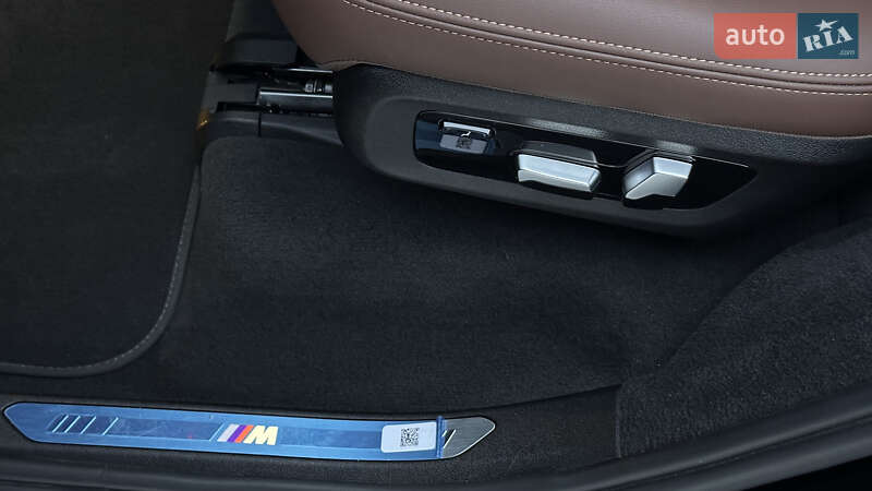 Позашляховик / Кросовер BMW X7 2023 в Києві