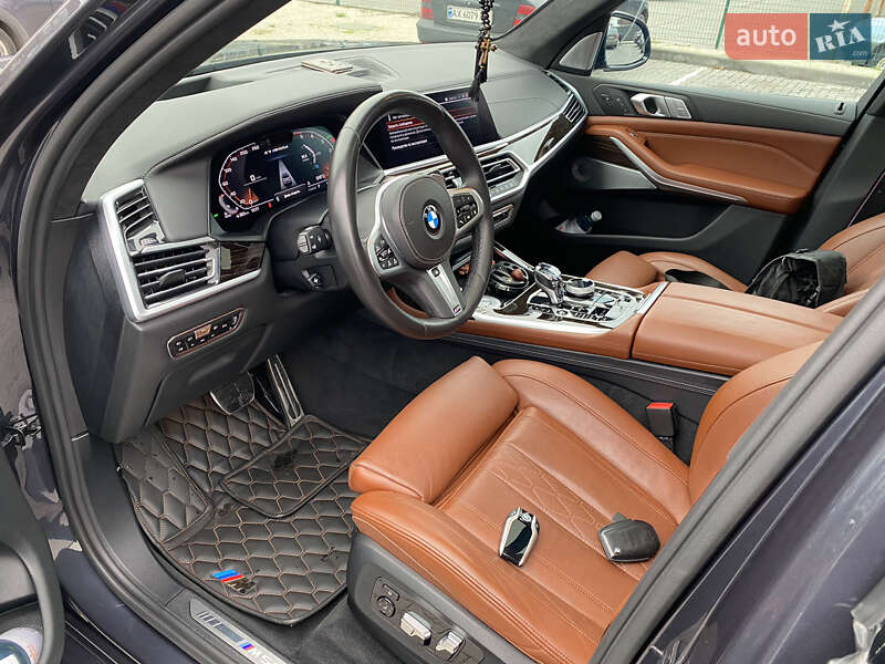 Внедорожник / Кроссовер BMW X7 2019 в Днепре