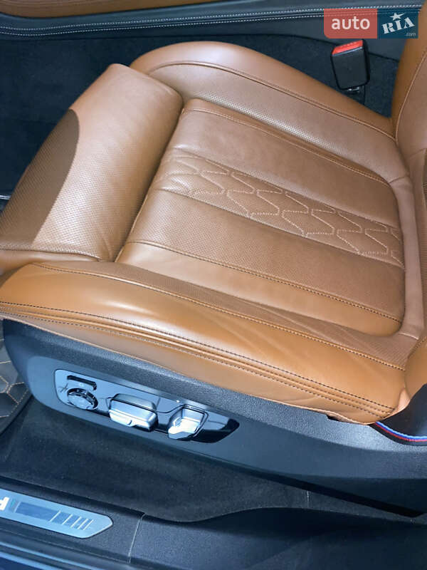 Внедорожник / Кроссовер BMW X7 2019 в Днепре