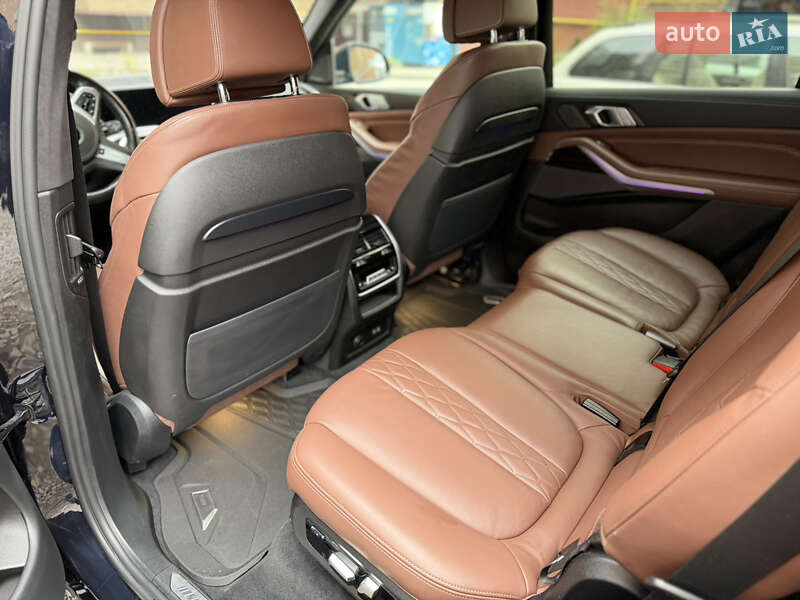 Внедорожник / Кроссовер BMW X7 2020 в Виннице