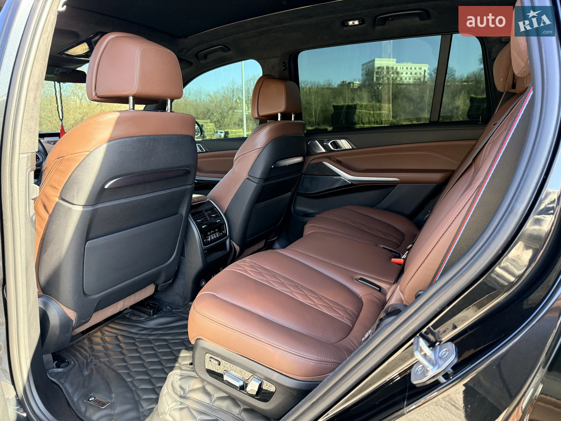 2023 BMW X7 - мініатюра 26