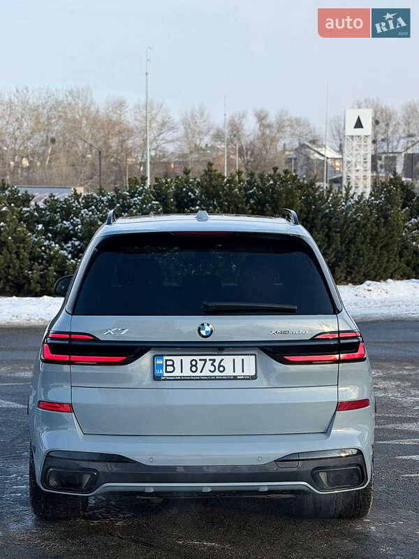 Позашляховик / Кросовер BMW X7 2024 в Києві