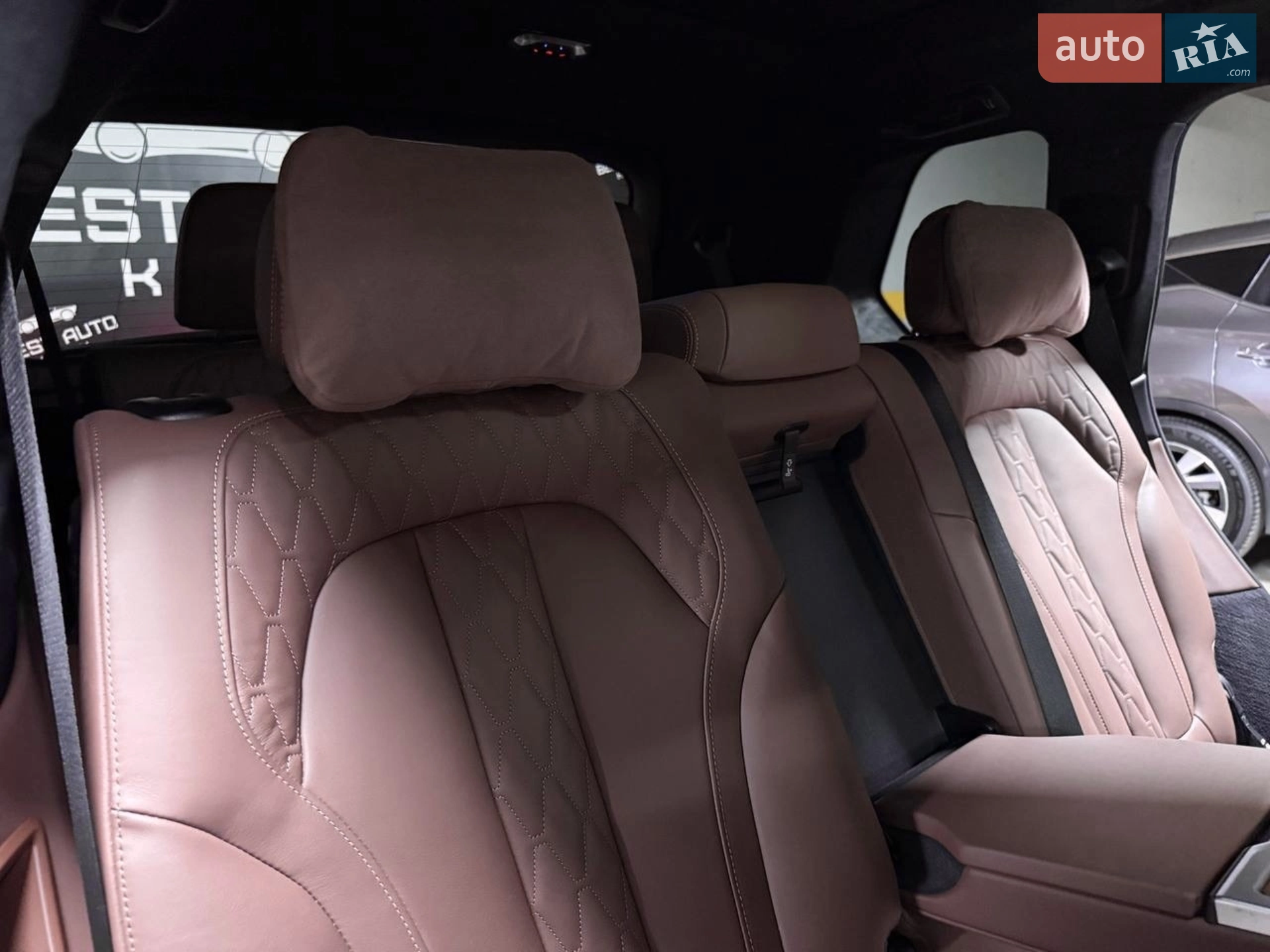 2022 BMW X7 - мініатюра 77