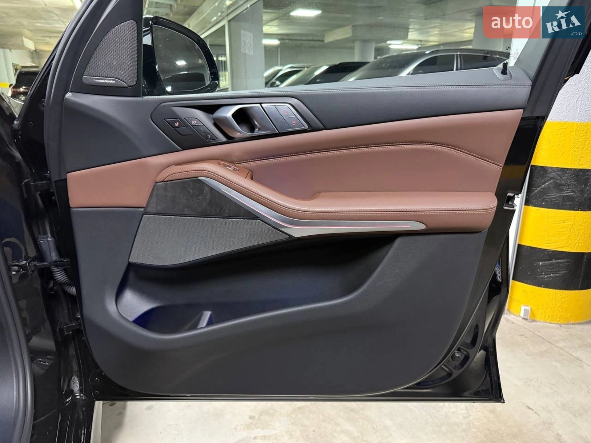 2022 BMW X7 - мініатюра 111