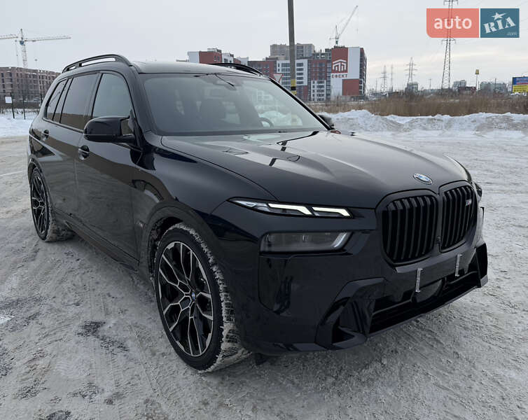 Внедорожник / Кроссовер BMW X7 2024 в Луцке