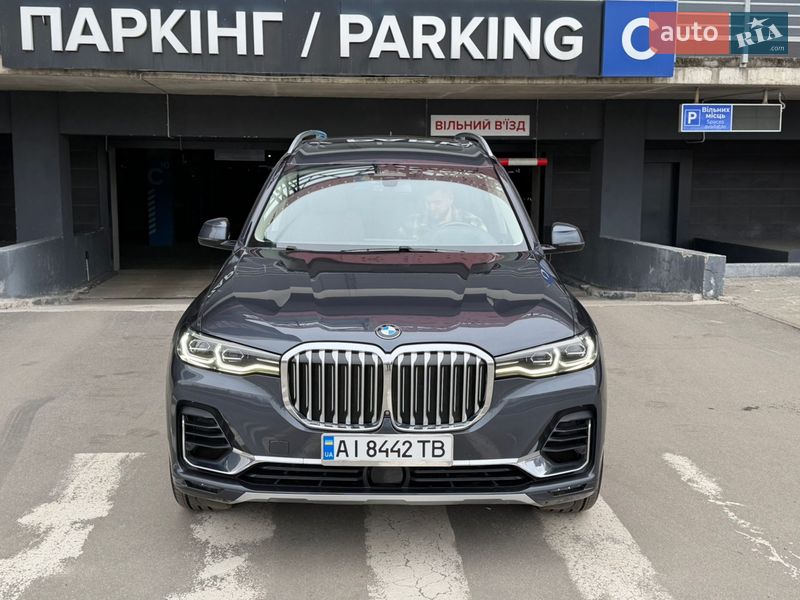 Внедорожник / Кроссовер BMW X7 2019 в Киеве