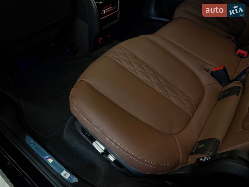 Позашляховик / Кросовер BMW X7 2025 в Тернополі