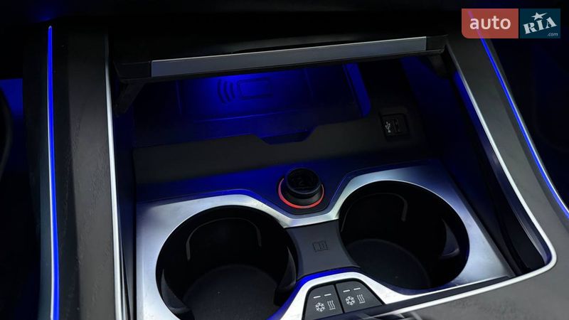 Внедорожник / Кроссовер BMW X7 2021 в Киеве