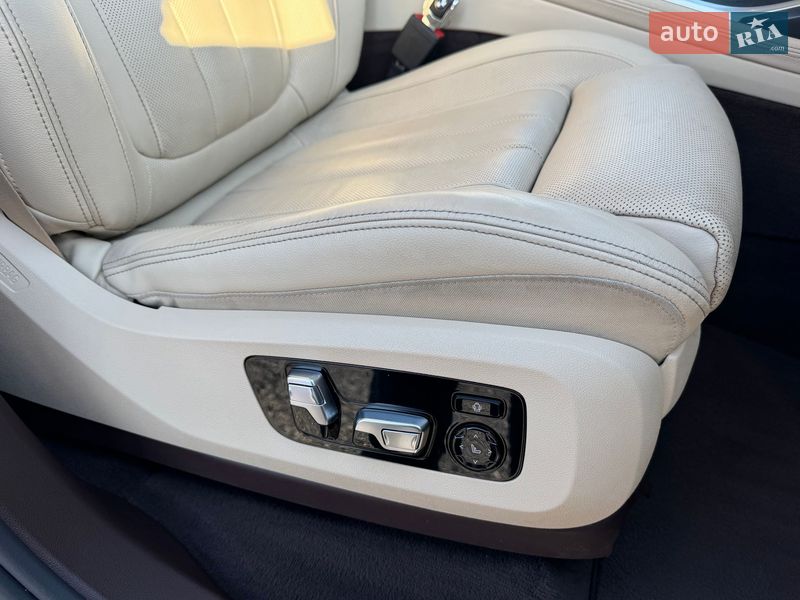 Внедорожник / Кроссовер BMW X7 2019 в Тернополе