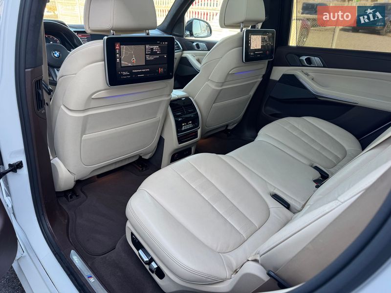 Внедорожник / Кроссовер BMW X7 2019 в Тернополе