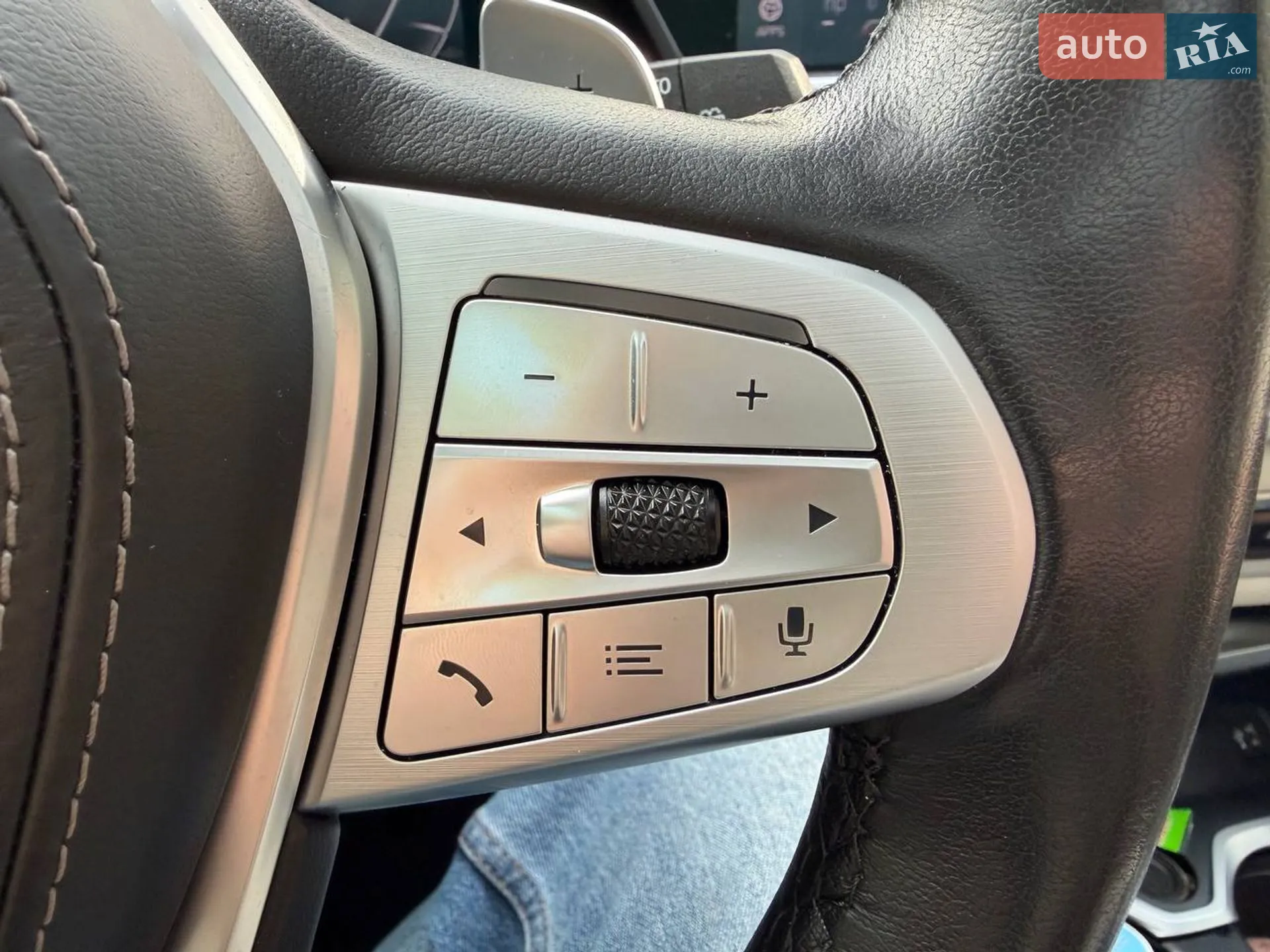 2021 BMW X7 - мініатюра 16
