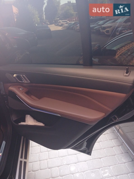 Внедорожник / Кроссовер BMW X7 2020 в Днепре