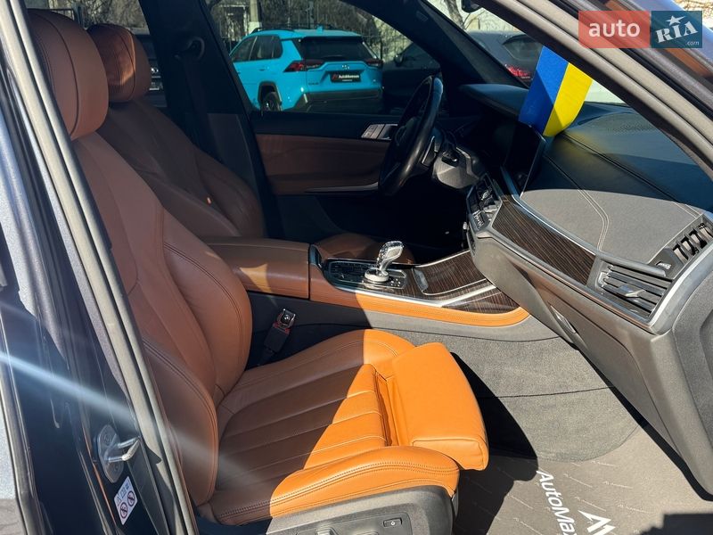 Внедорожник / Кроссовер BMW X7 2019 в Одессе