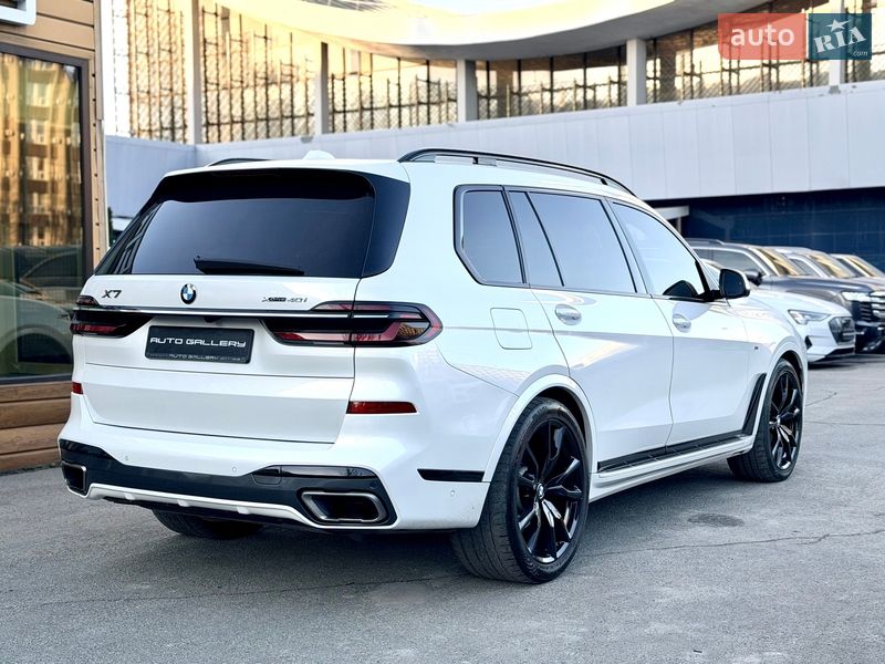 Внедорожник / Кроссовер BMW X7 2023 в Киеве